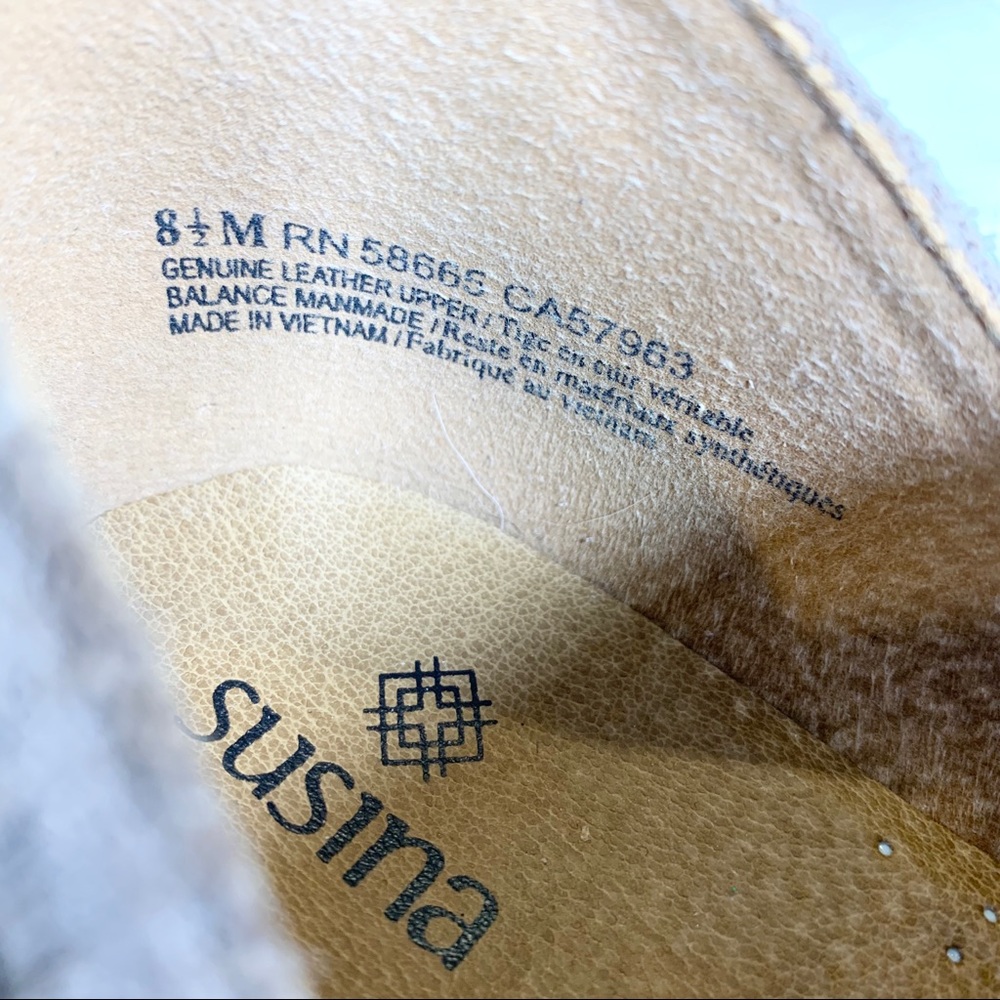 SUSINA Camden Perforated Taupe Suede Booties 8.5 - Picture 7 of 7